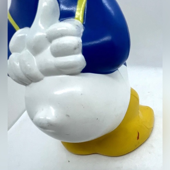 Vintage Walt Disney 12" Donald Duck Hard Plastic Water Bottle w/straw - Picture 4 of 10